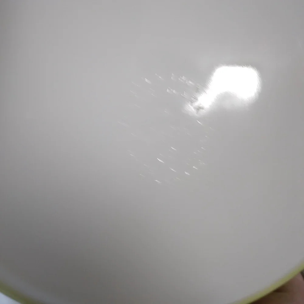 PYREX 909 Lime Green 9 inch pie plate No chips or cracks.